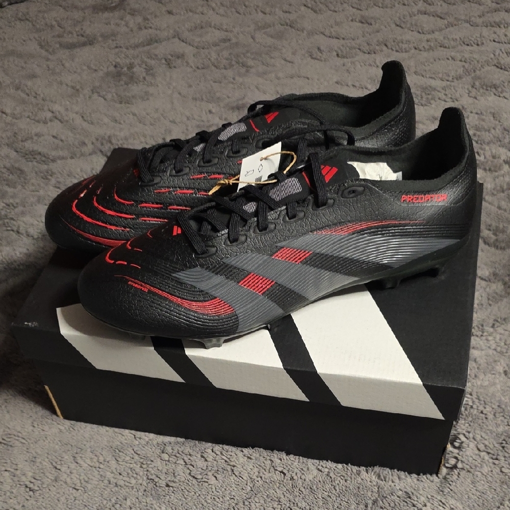 Adidas Men's Black and Red Athletic Shoes